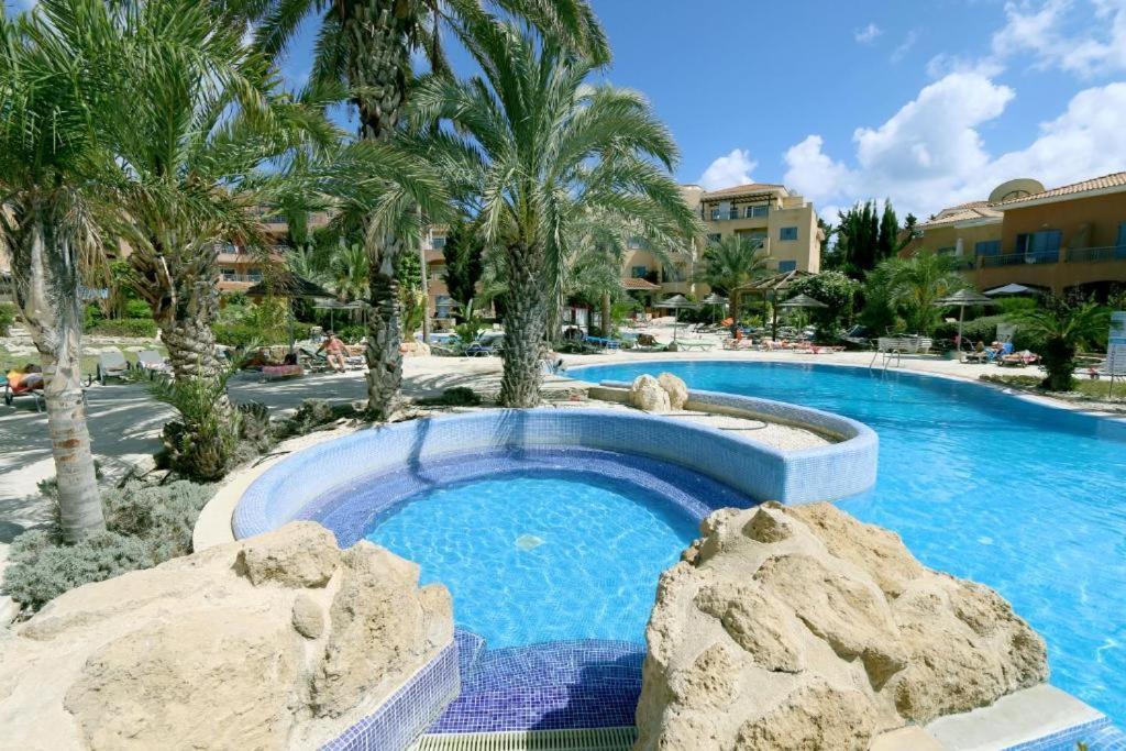 Apartamento Limnaria Gardens B Paphos Exterior foto